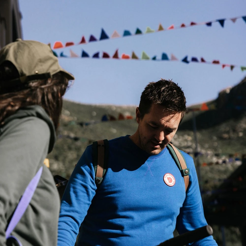 FJÄLLRÄVEN Pullover 1960 Logo Badge Sweater M Für Herren 555 - Dark Navy XS Pullover 1960 Logo Badge Sweater M Für Herren 11 FJÄLLRÄVEN Pullover 1960 Logo Badge Sweater M Für Herren 555 - Dark Navy XS Pullover 1960 Logo Badge Sweater M Für Herren – Bild 9