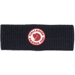 FJÄLLRÄVEN Gestricktes Stirnband 1960 Logo Headband 555 - Dark Navy Gestricktes Stirnband 1960 Logo Headband -Angebote Abenteuer Set Store 1960 Logo Headband 87082 555 F MAIN FJR 1280x1280
