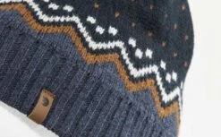 FJÄLLRÄVEN Strickmütze Övik Knit Hat Unisex 113 - Chalk White Strickmütze Övik Knit Hat -Angebote Abenteuer Set Store F78128 FW19 fvra oevik knit hat fjaellraeven 21 1280x1280