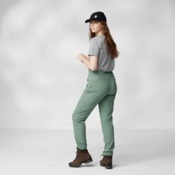 FJÄLLRÄVEN High Coast Trail Hose W 42 550 - Black High Coast Trail Hose W -Angebote Abenteuer Set Store High Coast Trail Trousers W 87091 614 D MODEL FJR2yrhLGl5jPtAq 1280x1280