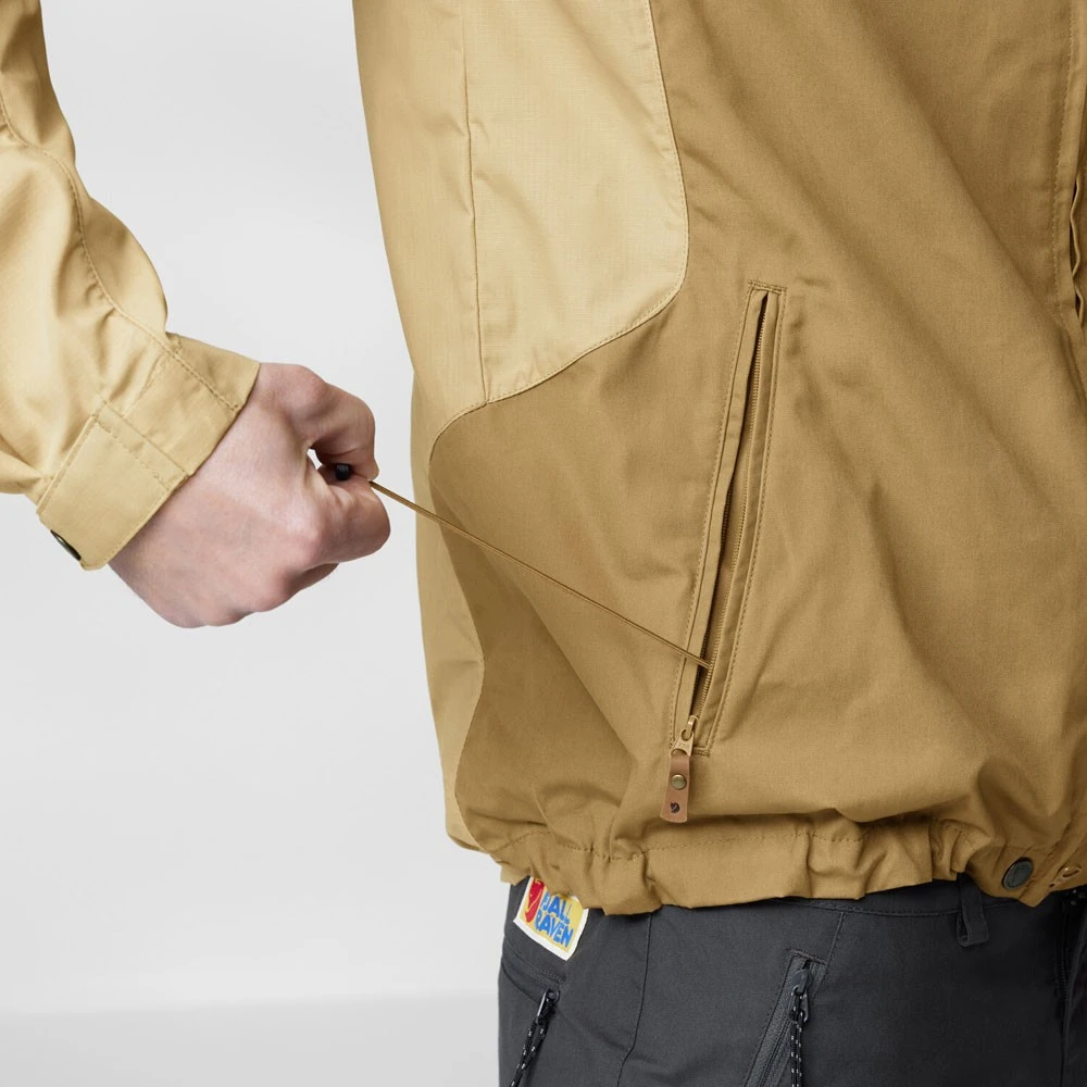 FJÄLLRÄVEN Övik Stencollar Herren Jacke 232-196 Buckwheat Brown-Dune Beige L Övik Stencollar Herren Jacke 6 FJÄLLRÄVEN Övik Stencollar Herren Jacke 232-196 Buckwheat Brown-Dune Beige L Övik Stencollar Herren Jacke – Bild 4