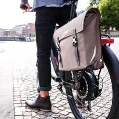 Ortlieb COMMUTER-BAG URBAN LINE Pepper|14l|Hinterradtaschen|Quick-Lock2.1 COMMUTER-BAG URBAN LINE -Angebote Abenteuer Set Store commuterbag urban detail2 2GSdXb8QV6cDq3 1280x1280