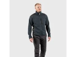 FJÄLLRÄVEN Buck Herren Fleece Jacke 031 - Graphite XS Buck Herren Fleece Jacke -Angebote Abenteuer Set Store fjaellraeven buck fleece m 81328 model 1280x1280