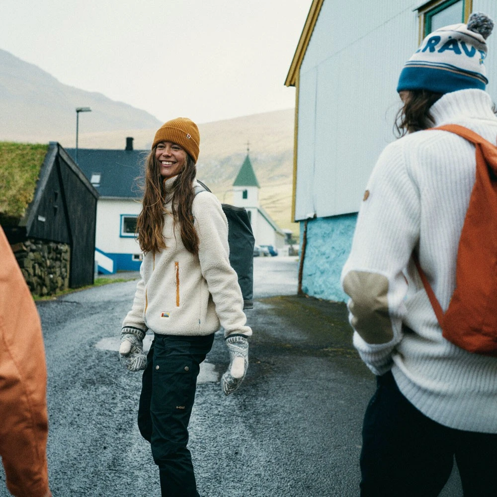 FJÄLLRÄVEN Vardag Pile Damen Fleece Jacke 560 - Navy XS Vardag Pile Damen Fleece Jacke 15 FJÄLLRÄVEN Vardag Pile Damen Fleece Jacke 560 - Navy XS Vardag Pile Damen Fleece Jacke – Bild 13