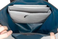 Ortlieb Velocity - Rucksack Im Kuriertaschenstil 17L Petrol-Black|17l Velocity - Rucksack Im Kuriertaschenstil 17L -Angebote Abenteuer Set Store ortlieb velocity inside46v7KyQV3Hy81 1280x1280