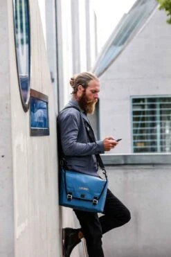 Ortlieb REPORTER-BAG CITY Stahlblau|L REPORTER-BAG CITY -Angebote Abenteuer Set Store reporterbag city ber 44522zXGWhQ5JGYLr 1280x1280